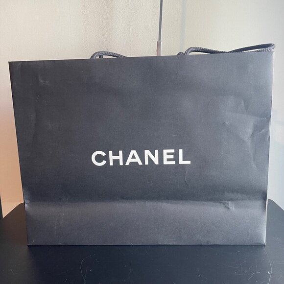 Chanel Large Gift Bag Classic Black (10pc) Empty Paper Bags Shopping Lot Bundle - Picture 2 of 3